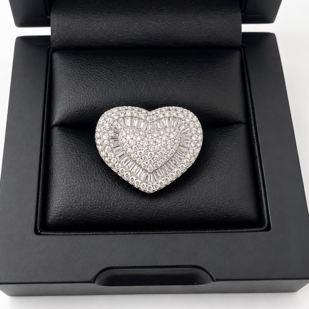 925 Sterling Silver 4.00CT MOISSANITE Heart Unisex Ring Size 8 or 9